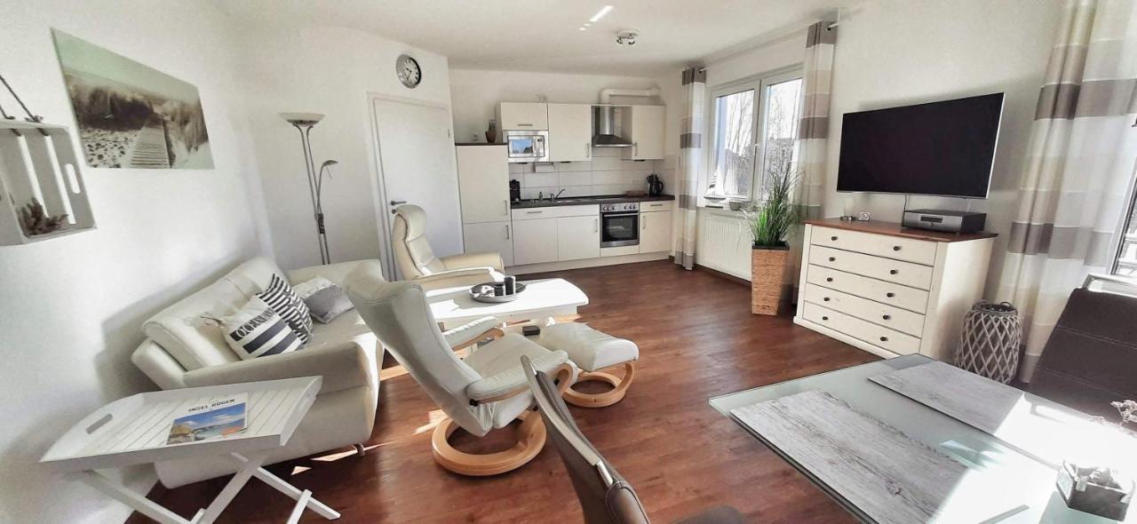 Ferienwohnung Wellenreiter 萨斯尼茨 外观 照片