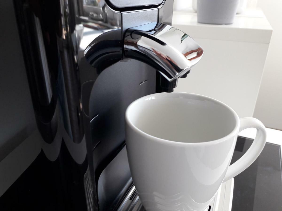 Ferienwohnung Wellenreiter 萨斯尼茨 外观 照片